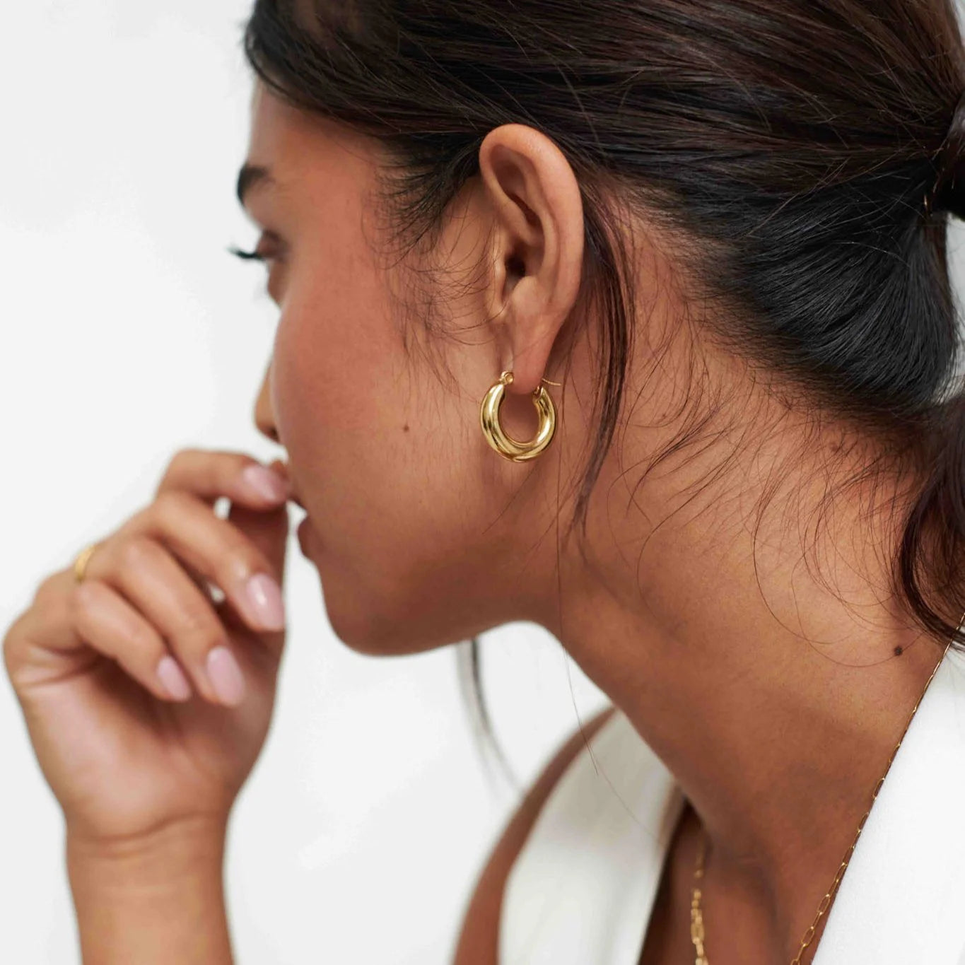 Luna Hoops Earring