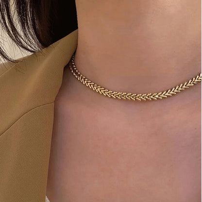 BoneLuxe – Stainless Steel Choker Necklace