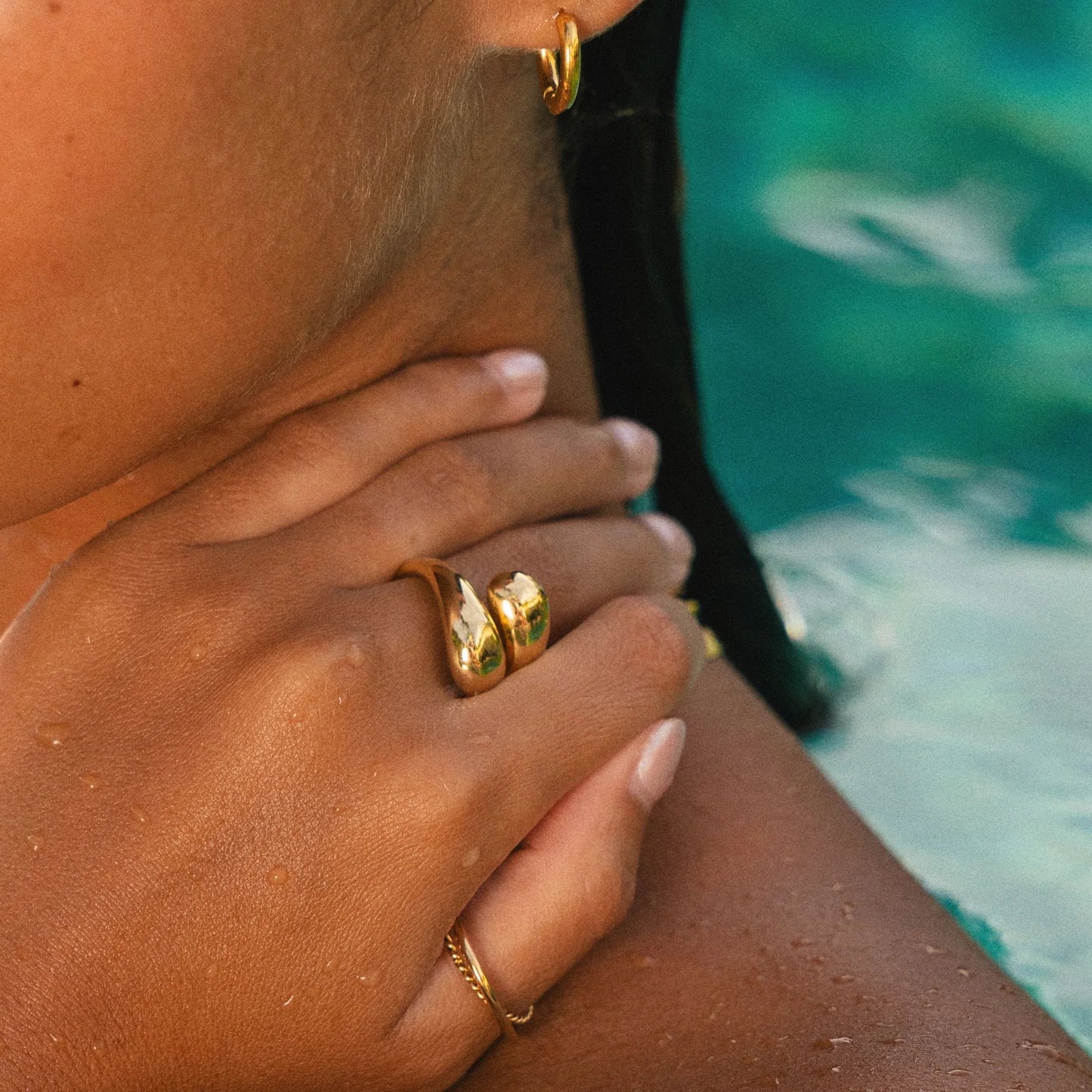 Bend Gold Ring