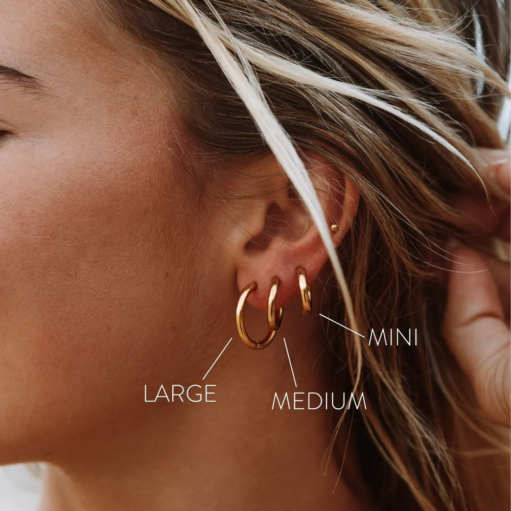 Lite Classic Hoop Earrings